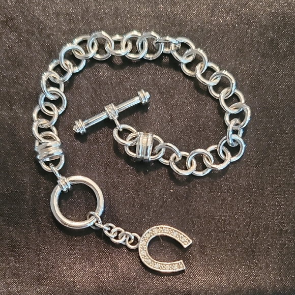 Silver Chain Bracelet w Horseshoe Charm - Picture 1 of 8